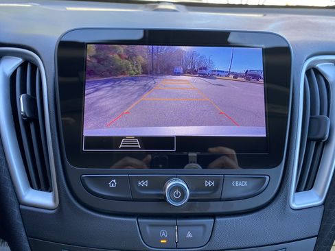 Used 2024 Chevrolet Malibu LT image 26