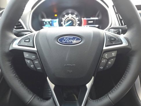 Used 2015 Ford Edge SEL w/ Equipment Group 201A image 15