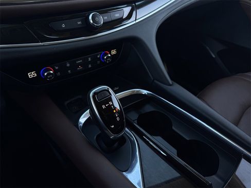 Used 2020 Buick Enclave Avenir image 19