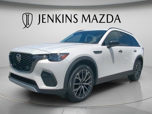 Certified 2025 MAZDA CX-70 Plug-In Hybrid w/ Premium Pkg AWD/4WD image 7