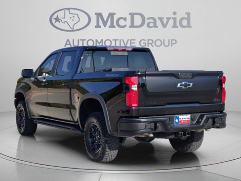 Used 2025 Chevrolet Silverado 1500 ZR2 w/ ZR2 Bison Edition AWD/4WD image 4