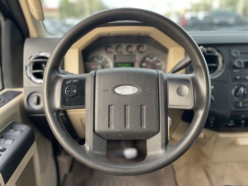Used 2008 Ford F350 XLT image 26