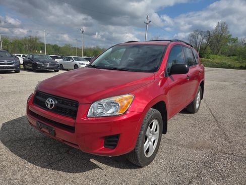Used 2011 Toyota RAV4 4WD w/ Base L4 Extra Value Pkg image 2