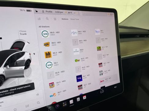 Used 2023 Tesla Model Y Long Range AWD/4WD image 8