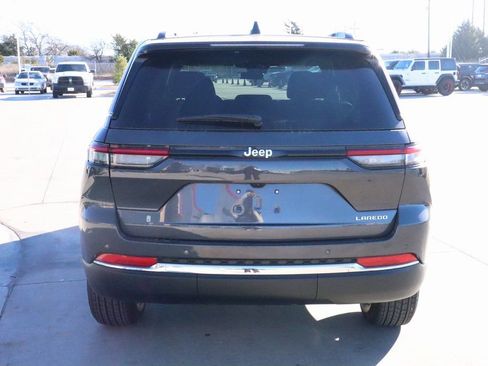 New 2025 Jeep Grand Cherokee Laredo X w/ Luxury Tech Group I RWD image 22