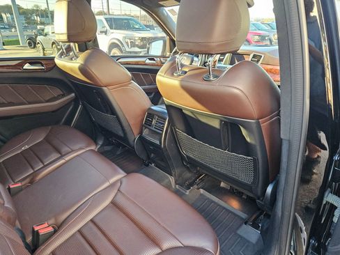 Used 2013 Mercedes-Benz ML 63 AMG 4MATIC image 13