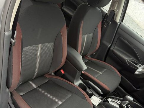 New 2025 Nissan Versa SR image 20