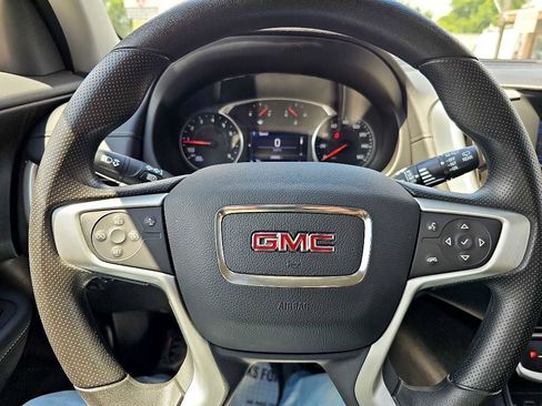 Used 2024 GMC Terrain SLE image 23