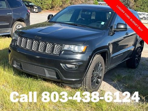 Used 2019 Jeep Grand Cherokee Altitude RWD image 4