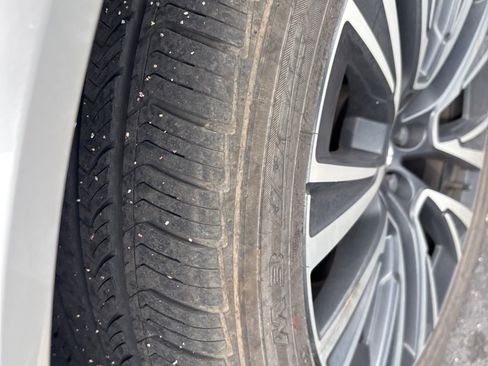 Used 2022 Volvo XC90 T5 Momentum w/ Advanced Package image 4