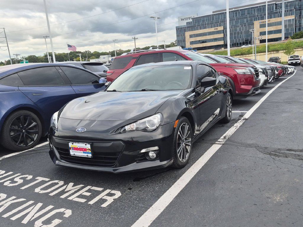 Used 2016 Subaru BRZ Limited w/ Popular Package #6 RWD image 5