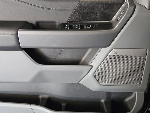 New 2025 Ford F150 Lightning Flash AWD/4WD image 32