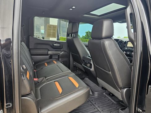Used 2019 GMC Sierra 1500 AT4 w/ AT4 Premium Package AWD/4WD image 37