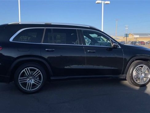 Used 2024 Mercedes-Benz GLS 450 GLS 450 image 2