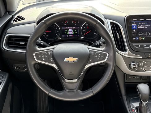 Used 2022 Chevrolet Equinox LT image 25