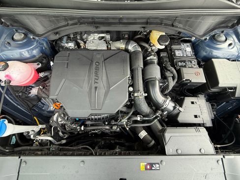 Certified 2025 Kia Sorento EX w/ Panoramic Sunroof Package image 13