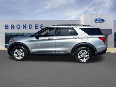 Used 2024 Ford Explorer XLT w/ Equipment Group 202A