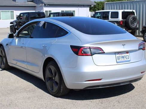 Used 2018 Tesla Model 3 Long Range RWD image 3