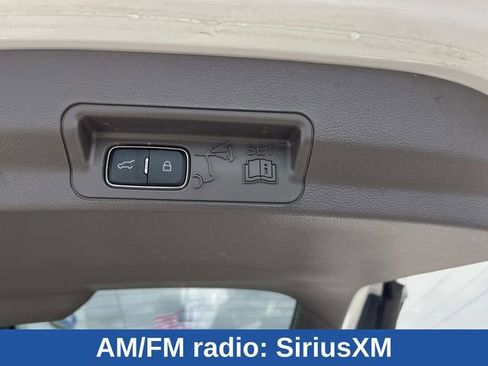 Certified 2023 Ford Explorer Platinum w/ Technology Package AWD/4WD image 16