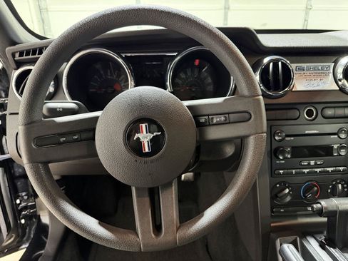 Used 2007 Ford Mustang GT RWD image 11