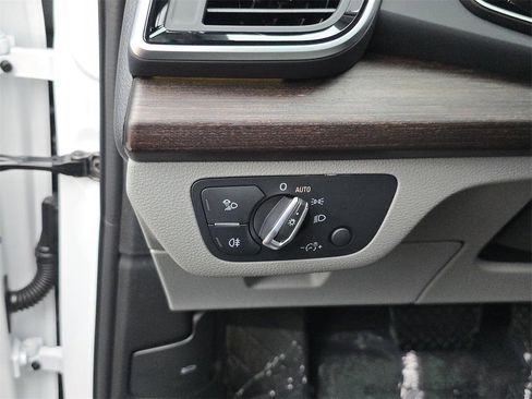 Certified 2025 Audi Q5 2.0T Premium Plus w/ Premium Plus Package image 29