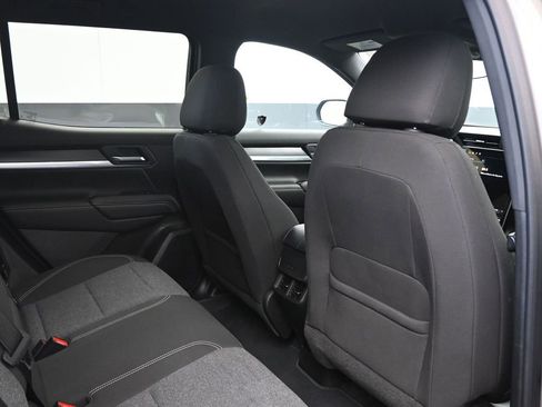 Used 2025 GMC Terrain Elevation image 17