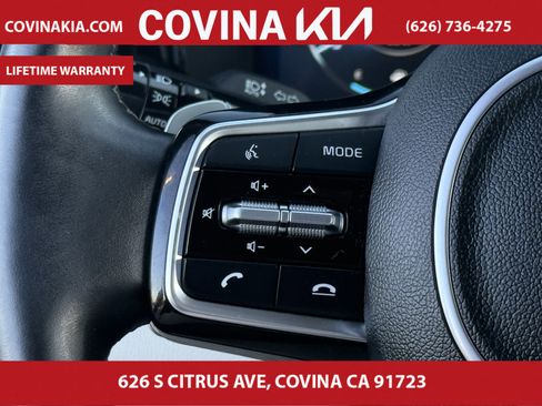Certified 2023 Kia Sorento SX Prestige image 20