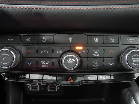 Used 2023 Dodge Durango GT AWD/4WD image 20