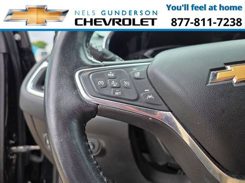 Used 2019 Chevrolet Equinox Premier AWD/4WD image 18