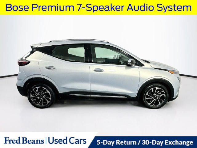 Used 2022 Chevrolet Bolt EUV Premier w/ Sun & Sound Package FWD image 10