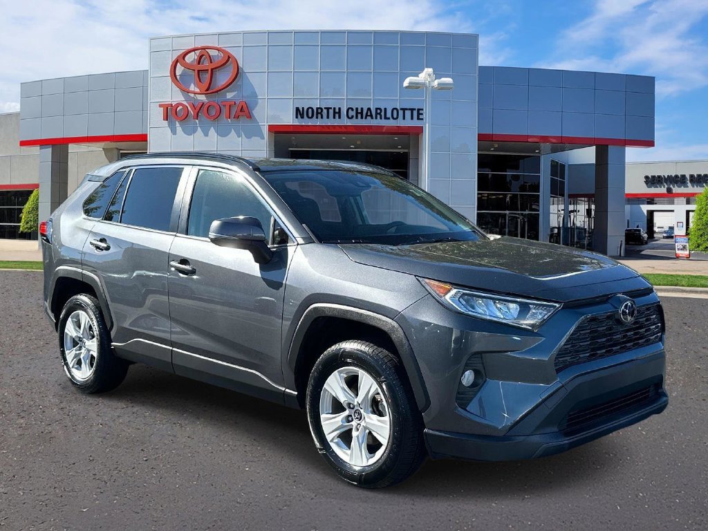 Used 2019 Toyota RAV4 XLE FWD 360° Tour