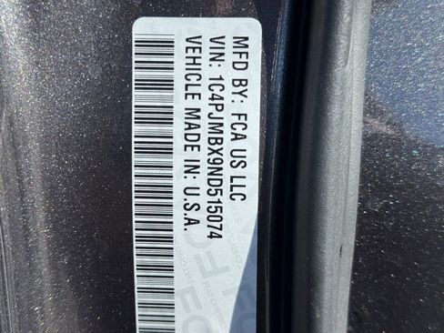 Used 2022 Jeep Cherokee Trailhawk w/ Sun, Sound & Nav Group image 29