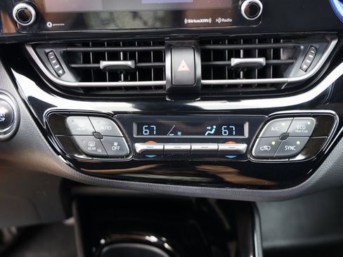 Certified 2020 Toyota C-HR XLE image 19