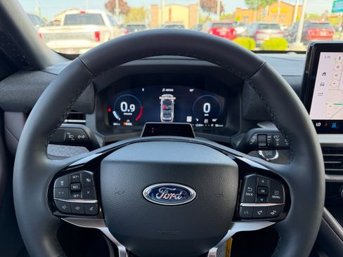 New 2026 Ford Explorer Platinum AWD/4WD image 31