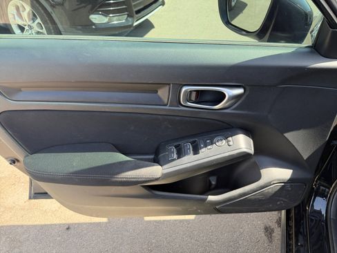 Used 2024 Honda Civic Sport image 13