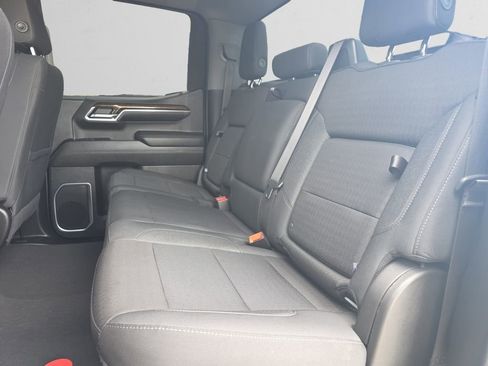 Used 2024 GMC Sierra 1500 Elevation image 14