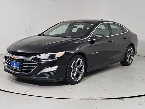 Used 2021 Chevrolet Malibu LT FWD image 1