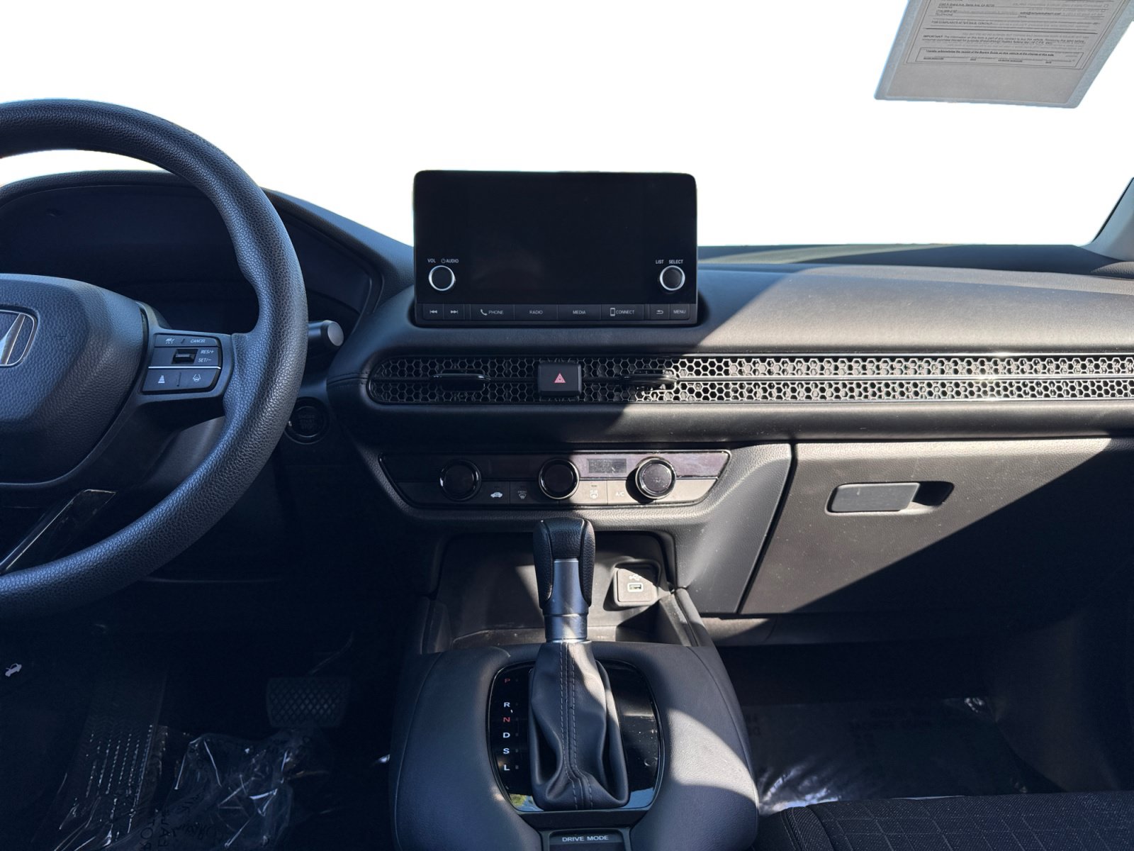 Used 2024 Honda HR-V LX image 11