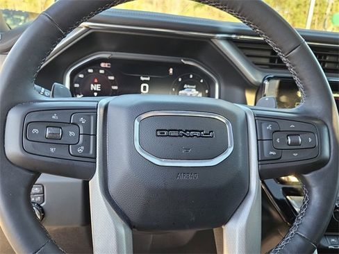 Used 2024 GMC Sierra 1500 Denali image 20
