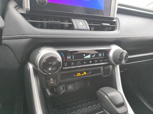 Certified 2024 Toyota RAV4 LE AWD/4WD image 20
