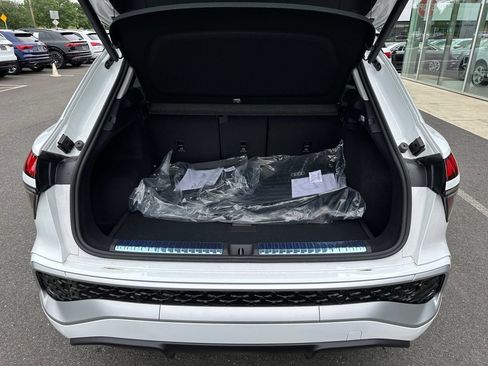 New 2026 Audi Q3 quattro 2.0T AWD/4WD image 28