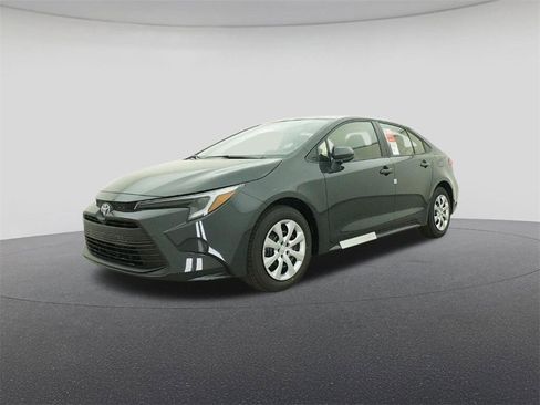 New 2026 Toyota Corolla LE image 17