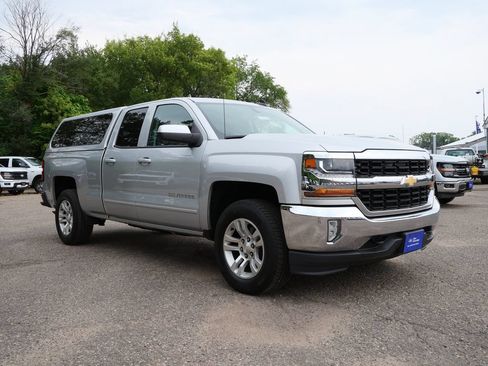 Used 2017 Chevrolet Silverado 1500 LT w/ All Star Edition AWD/4WD image 1