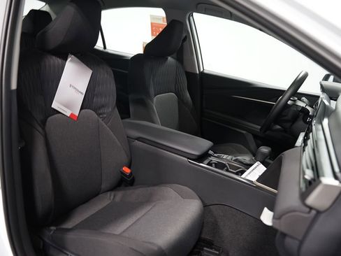 New 2026 Toyota Camry LE image 28