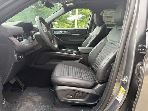 New 2026 Ford Explorer ST-Line w/ ST-Line Street Pack AWD/4WD image 23
