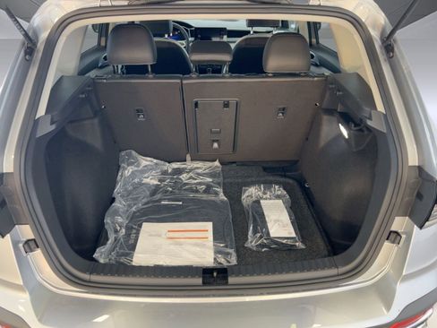 New 2026 Volkswagen Taos SE image 33