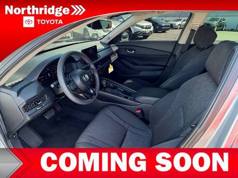 Used 2025 Honda Accord SE image 5
