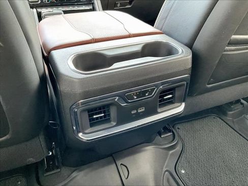 Used 2024 GMC Sierra 1500 Denali Ultimate AWD/4WD image 13