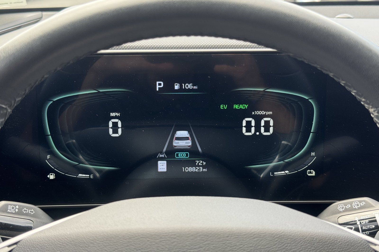 Used 2023 Kia Niro EX FWD image 35