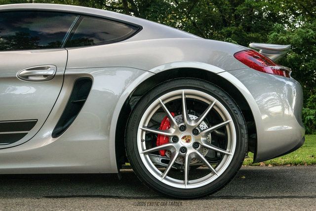 Used 2016 Porsche Cayman RWD image 5